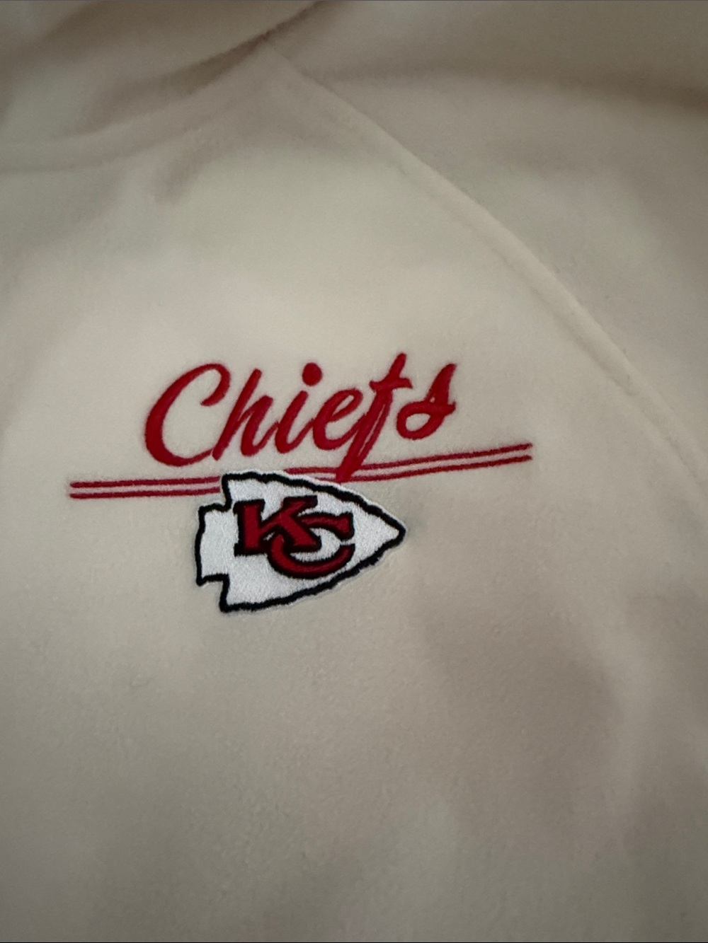 Kansas City Chiefs Cream Fleece Zip Hoodie smoke/pet free cleaning out closet